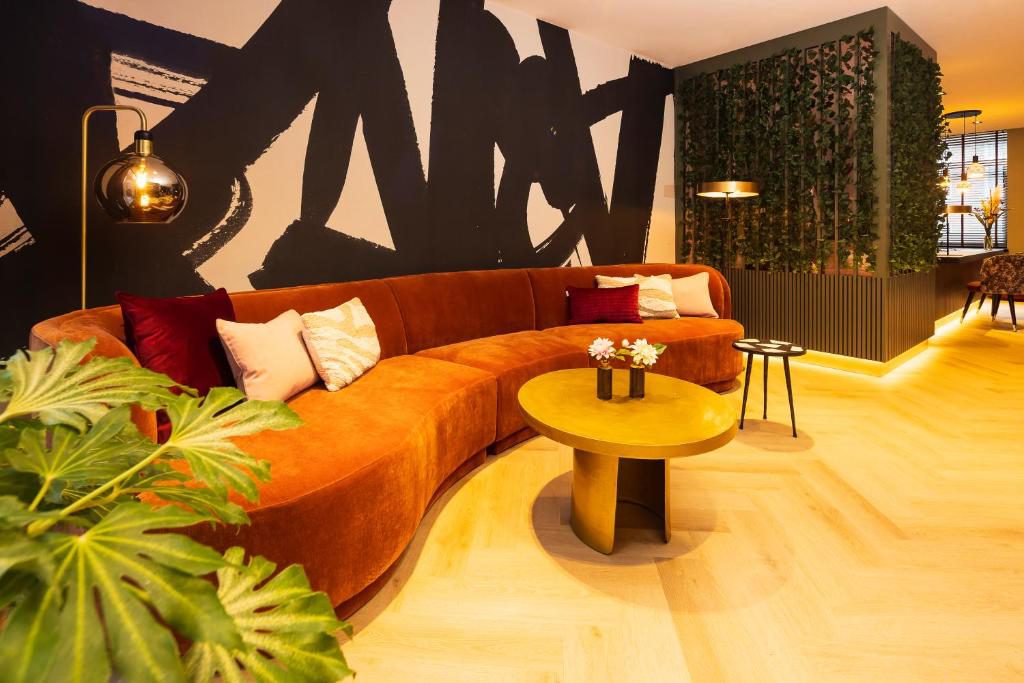 Huygens Place &mdash; lounge