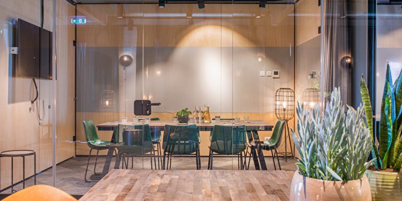 ID Aparthotel &mdash; kantoorruimte