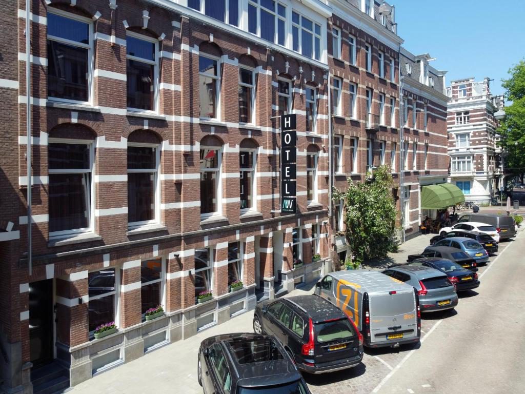 Hotel Nicolaas Witsen &mdash; vooraanzicht